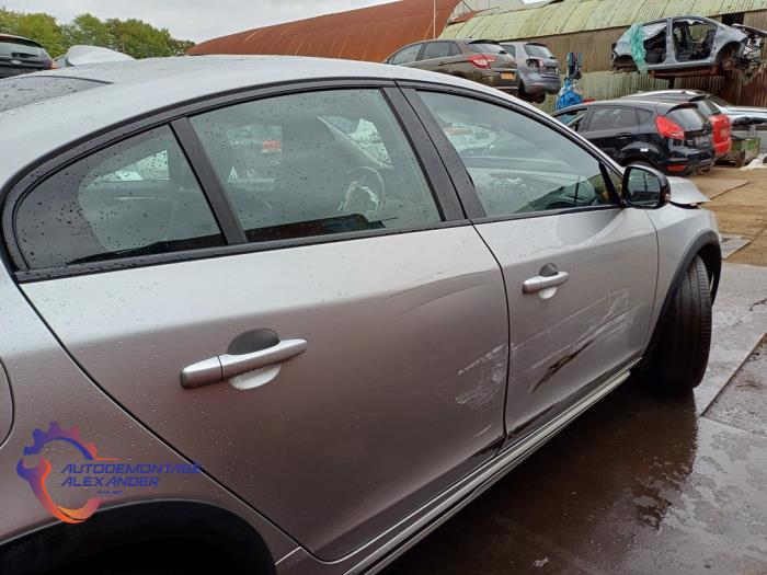 Volvo S60 Cross Country 2.0 D4 16V Sloopvoertuig (2018, Grijs)