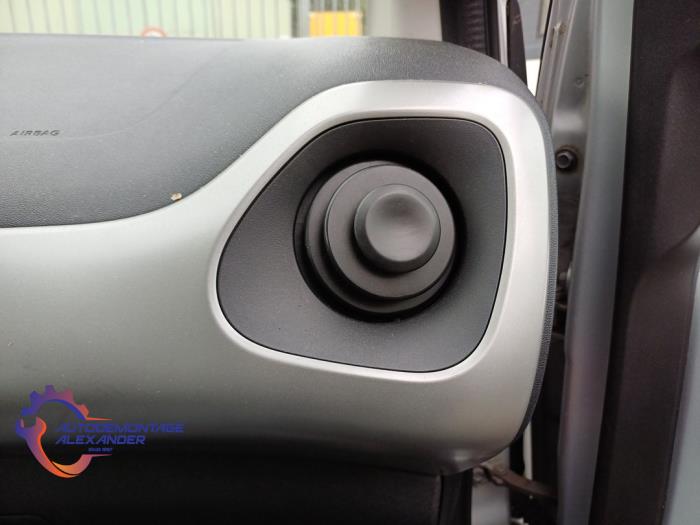 Citroen C1 1.2 PureTech 82 12V Sloopvoertuig (2015, Grijs)