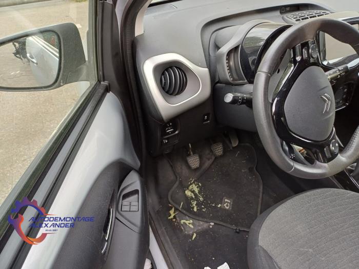 Citroen C1 1.2 PureTech 82 12V Sloopvoertuig (2015, Grijs)