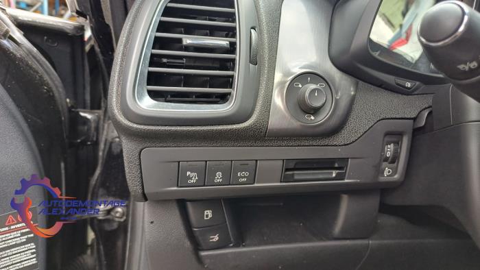 Citroen DS 5 2.0 BlueHDi 180 16V Sloopvoertuig (2015, Metallic, Zwart)