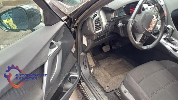 Citroen DS 5 2.0 BlueHDi 180 16V Sloopvoertuig (2015, Metallic, Zwart)