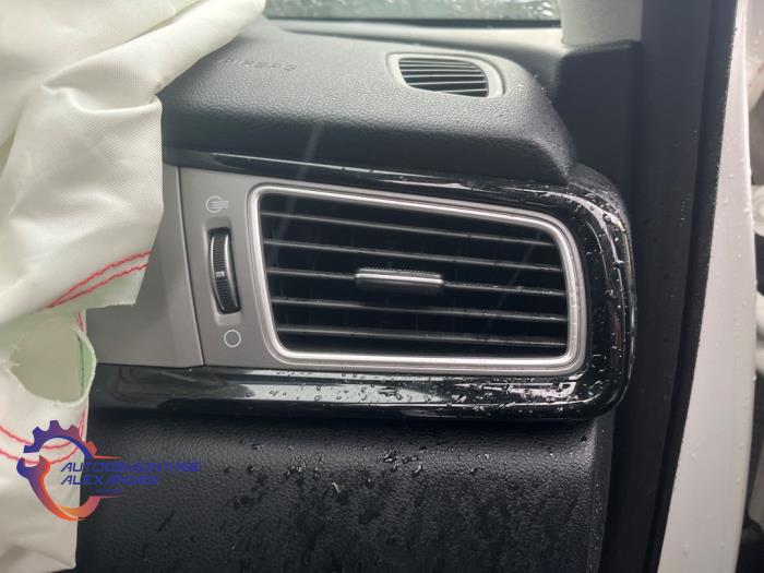 Kia Niro I 1.6 GDI Hybrid Sloopvoertuig (2018, Wit)