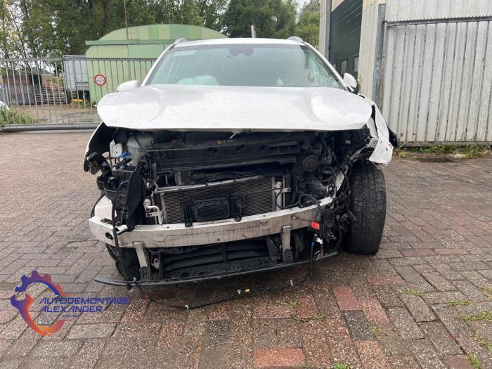 Kia Niro I 1.6 GDI Hybrid Sloopvoertuig (2018, Wit)