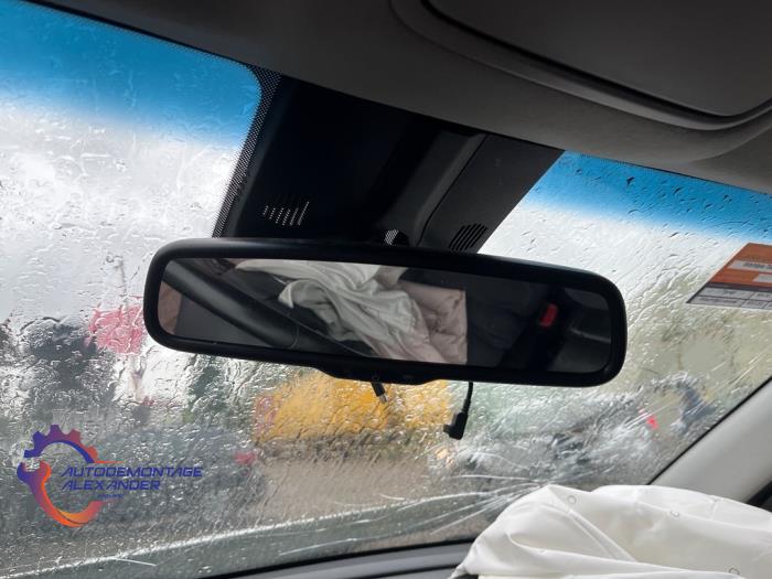 Kia Niro I 1.6 GDI Hybrid Sloopvoertuig (2018, Wit)