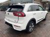Kia Niro I 1.6 GDI Hybrid Sloopvoertuig (2018, Wit)