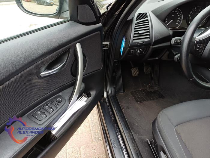 BMW 1 serie 116i 1.6 16V Sloopvoertuig (2009, Zwart)
