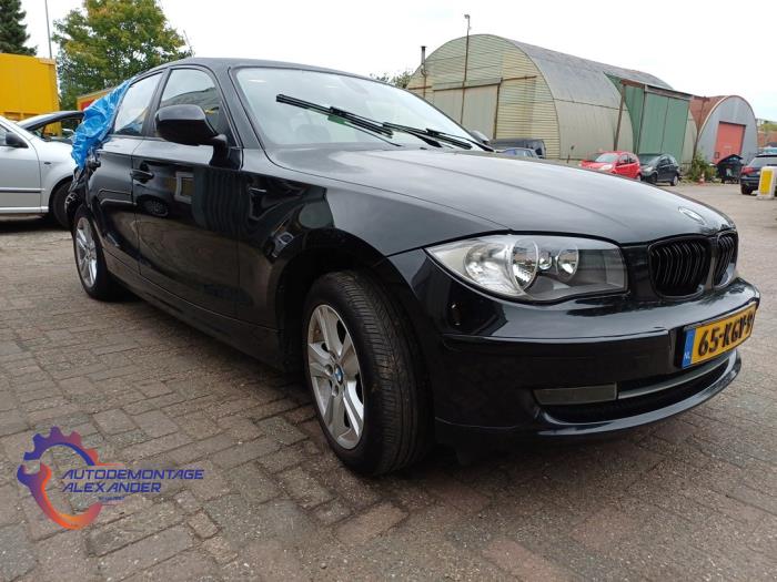 BMW 1 serie 116i 1.6 16V Sloopvoertuig (2009, Zwart)