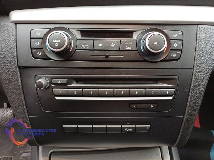 BMW 1 serie 116i 1.6 16V Sloopvoertuig (2009, Zwart)