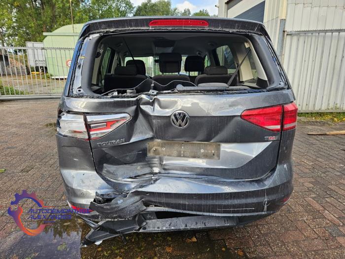 Volkswagen Touran 1.6 TDI SCR BlueMotion Technology Sloopvoertuig (2017, Grijs)