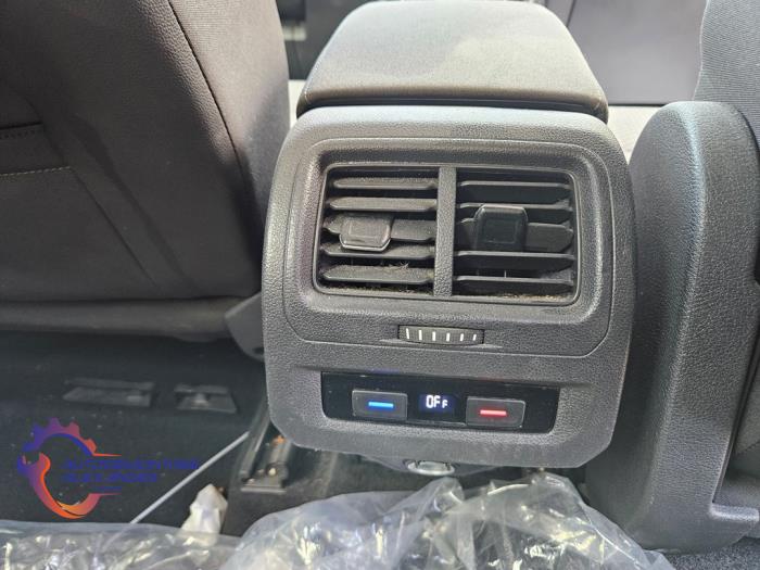 Volkswagen Touran 1.6 TDI SCR BlueMotion Technology Sloopvoertuig (2017, Grijs)