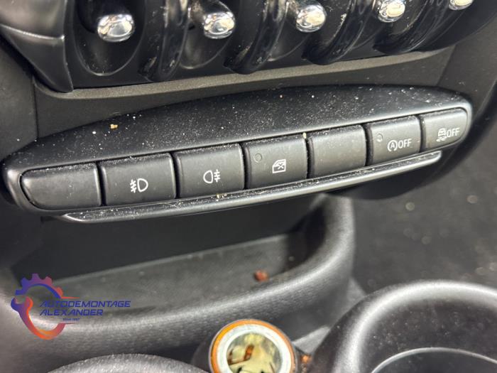 Mini Countryman 1.6 Cooper D Sloopvoertuig (2011, Groen)