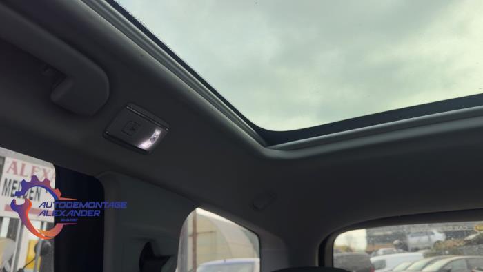 Peugeot 308 SW 1.6 BlueHDi 120 Sloopvoertuig (2015, Blauw)