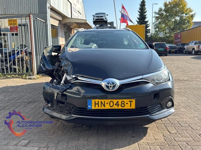 Toyota Auris Touring Sports 1.8 16V Hybrid Sloopvoertuig (2015, Grijs)