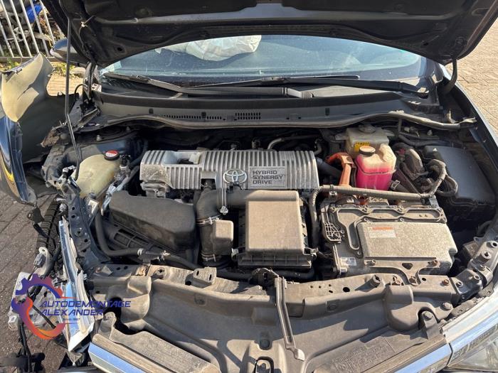 Toyota Auris Touring Sports 1.8 16V Hybrid Sloopvoertuig (2015, Grijs)