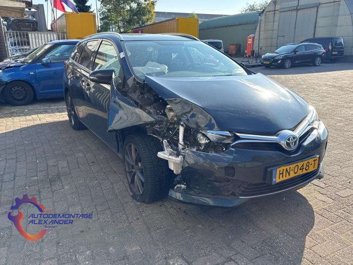 Toyota Auris Touring Sports 1.8 16V Hybrid Sloopvoertuig (2015, Grijs)