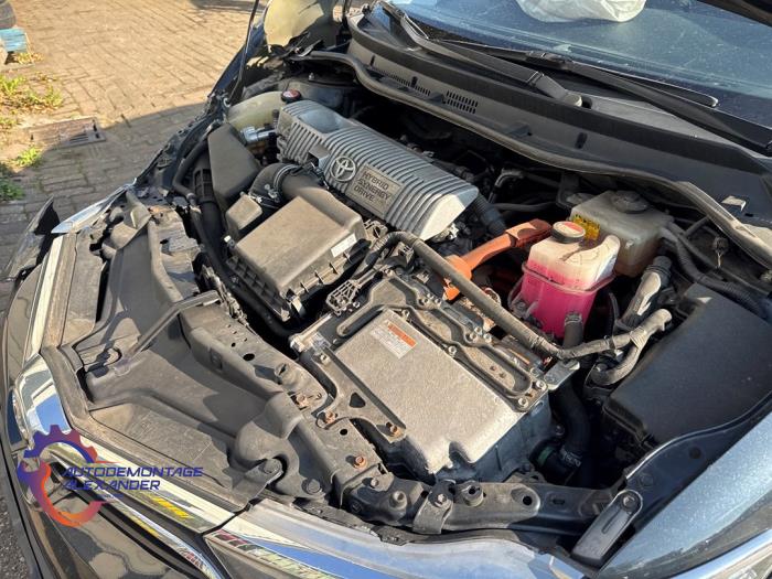 Toyota Auris Touring Sports 1.8 16V Hybrid Sloopvoertuig (2015, Grijs)