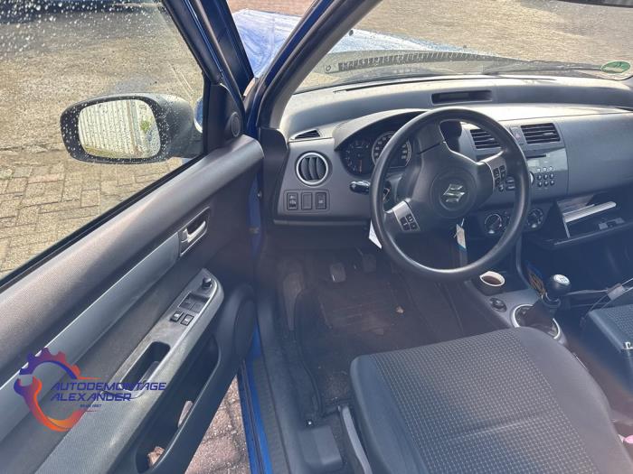 Suzuki Swift 1.3 VVT 16V Sloopvoertuig (2005, Blauw)
