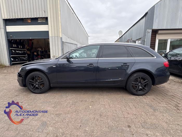 Audi A4 Avant 1.8 TFSI 16V Sloopvoertuig (2012, Blauw)