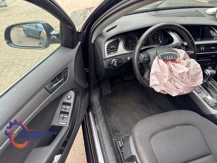 Audi A4 Avant 1.8 TFSI 16V Sloopvoertuig (2012, Blauw)