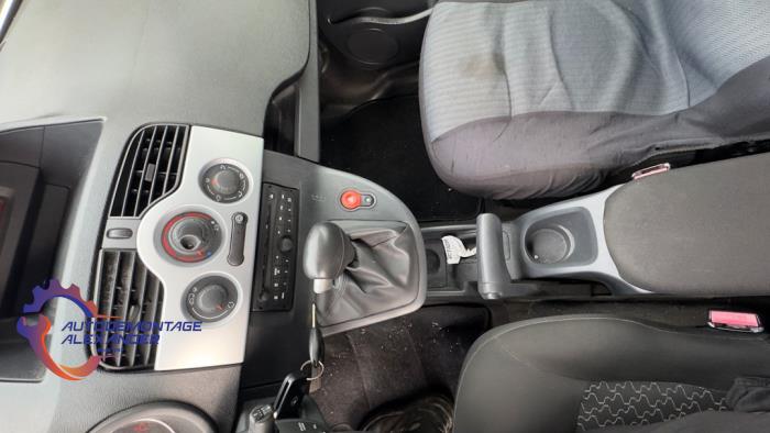 Renault Kangoo Express ZE Sloopvoertuig (2012)