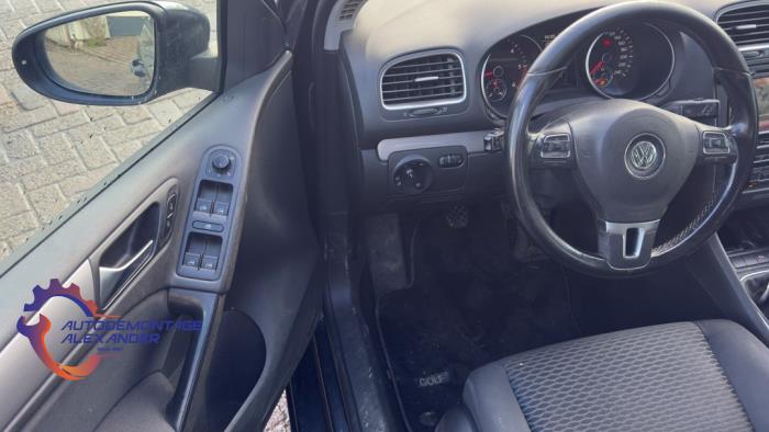 Volkswagen Golf VI 1.6 TDI 16V Sloopvoertuig (2010, Blauw)