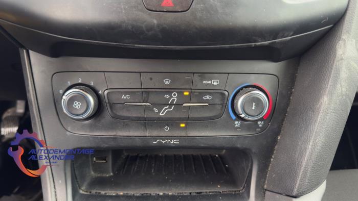 Ford Focus 3 1.0 Ti-VCT EcoBoost 12V 100 Sloopvoertuig (2015, Grijs)