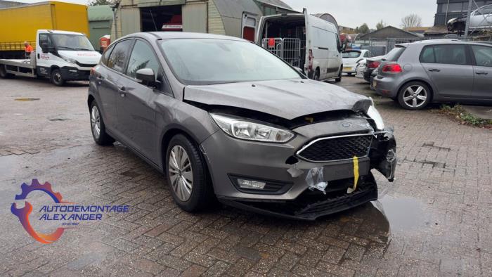 Ford Focus 3 1.0 Ti-VCT EcoBoost 12V 100 Sloopvoertuig (2015, Grijs)