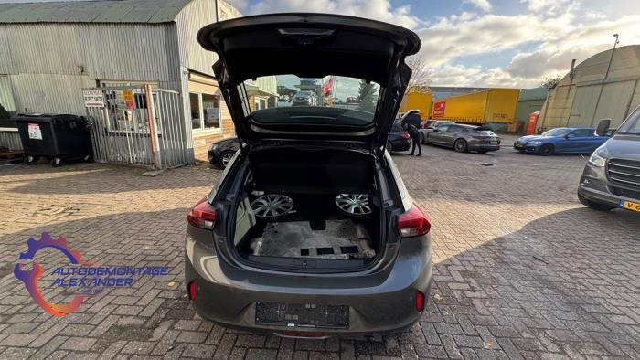 Opel Corsa F 1.2 12V 75 Sloopvoertuig (2021)