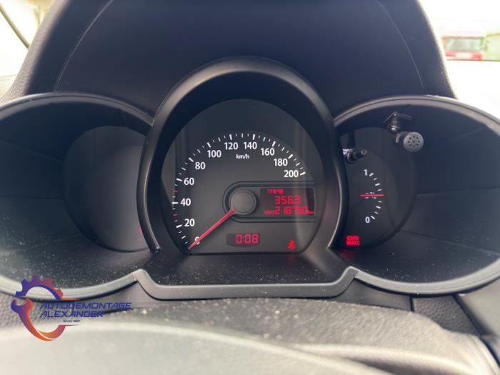 Kia Picanto 1.0 12V Sloopvoertuig (2012, Grijs)