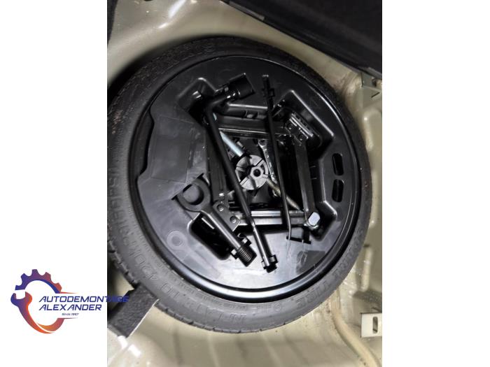 Kia Picanto 1.0 12V Sloopvoertuig (2012, Grijs)