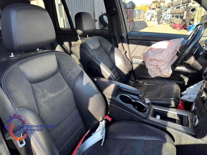 Mercedes GLK 2.2 220 CDI 16V BlueEff.,BlueTEC 4-Matic Sloopvoertuig (2012, Zwart)