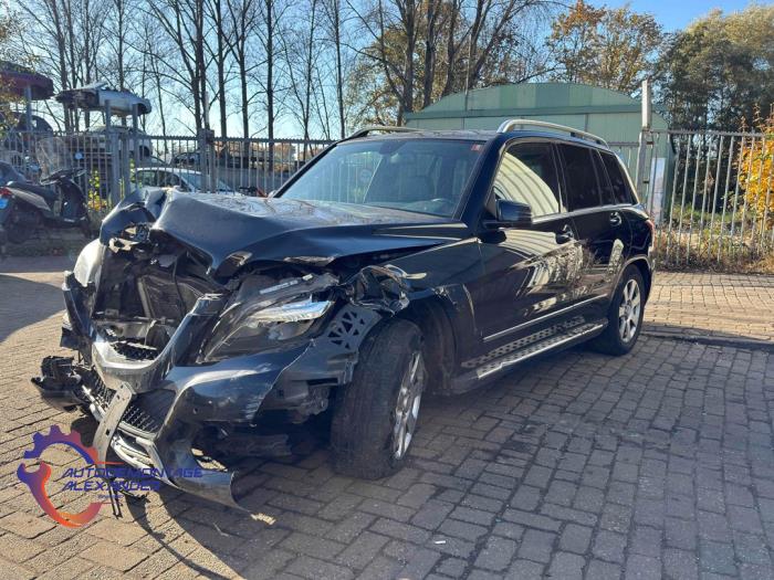 Mercedes GLK 2.2 220 CDI 16V BlueEff.,BlueTEC 4-Matic Sloopvoertuig (2012, Zwart)