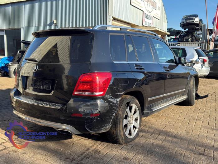 Mercedes GLK 2.2 220 CDI 16V BlueEff.,BlueTEC 4-Matic Sloopvoertuig (2012, Zwart)