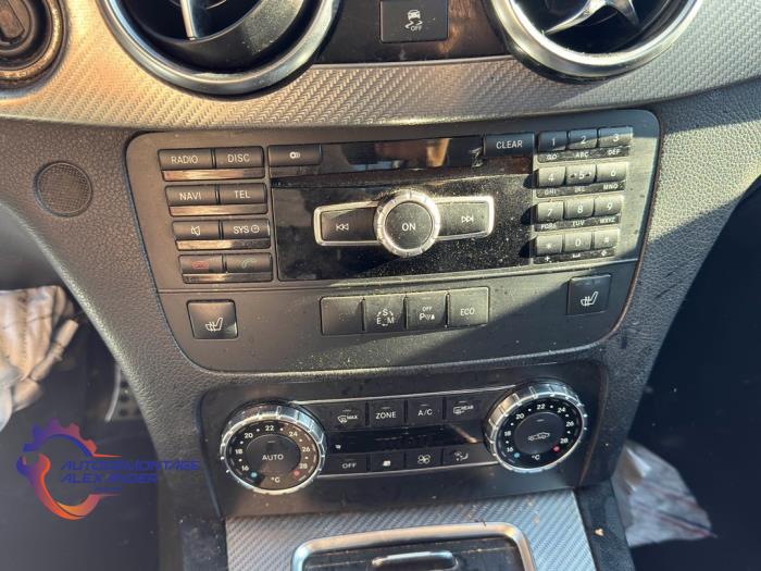 Mercedes GLK 2.2 220 CDI 16V BlueEff.,BlueTEC 4-Matic Sloopvoertuig (2012, Zwart)