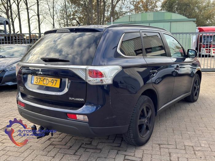 Mitsubishi Outlander 2.2 DI-D 16V Clear Tec 4x4 Sloopvoertuig (2013)
