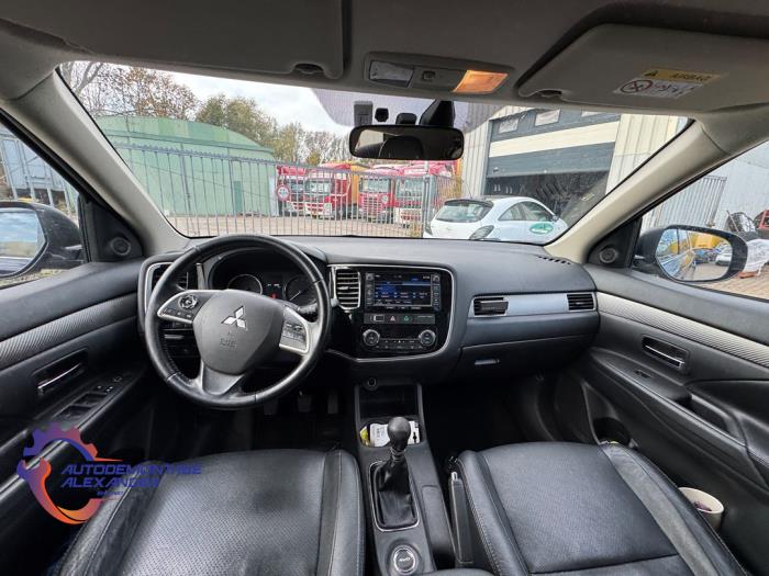 Mitsubishi Outlander 2.2 DI-D 16V Clear Tec 4x4 Sloopvoertuig (2013)