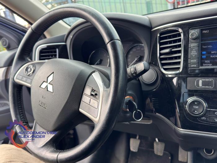 Mitsubishi Outlander 2.2 DI-D 16V Clear Tec 4x4 Sloopvoertuig (2013)