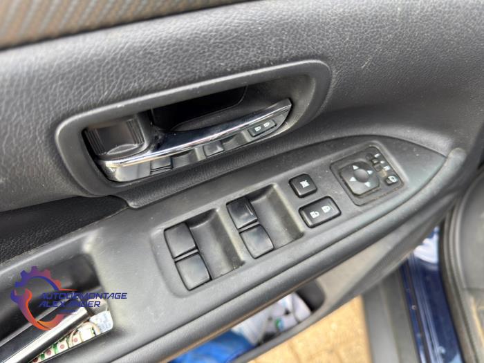 Mitsubishi Outlander 2.2 DI-D 16V Clear Tec 4x4 Sloopvoertuig (2013)