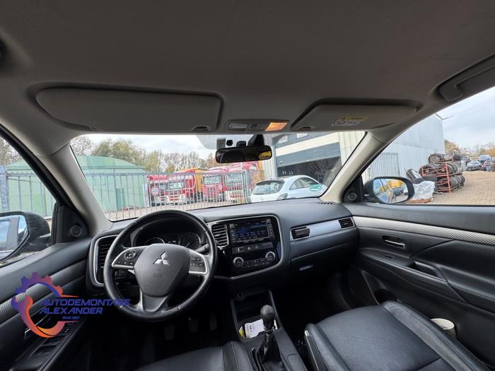 Mitsubishi Outlander 2.2 DI-D 16V Clear Tec 4x4 Sloopvoertuig (2013)