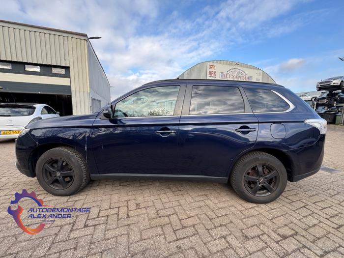 Mitsubishi Outlander 2.2 DI-D 16V Clear Tec 4x4 Sloopvoertuig (2013)