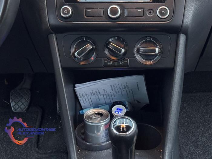 Volkswagen Polo V 1.2 TDI 12V BlueMotion Sloopvoertuig (2012, Wit)