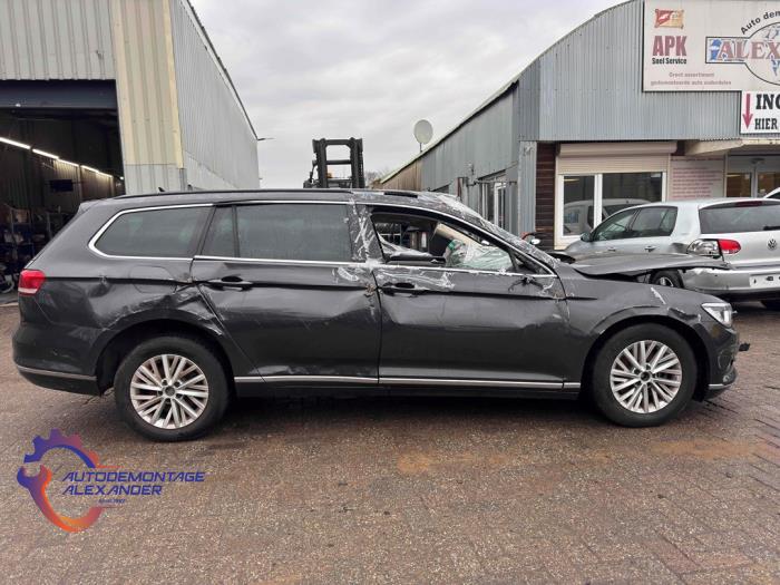 Volkswagen Passat Variant 2.0 TDI 16V 190 4Motion Sloopvoertuig (2019, Zwart)