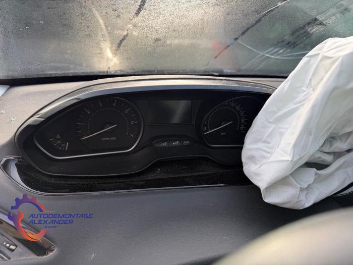 Peugeot 208 I 1.2 Vti 12V PureTech 82 Sloopvoertuig (2016, Paars)