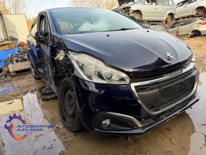 Peugeot 208 I 1.2 Vti 12V PureTech 82 Sloopvoertuig (2016, Paars)