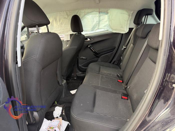 Peugeot 208 I 1.2 Vti 12V PureTech 82 Sloopvoertuig (2016, Paars)