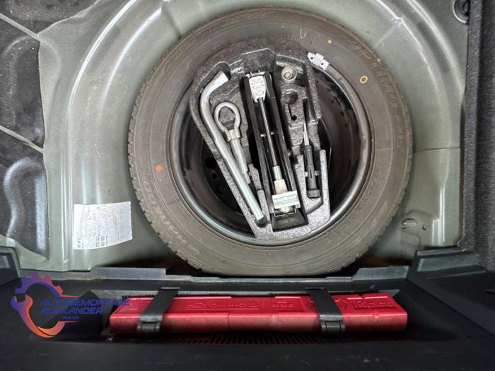 Volkswagen Polo V 1.6 TDI 16V 90 Sloopvoertuig (2012, Zwart)