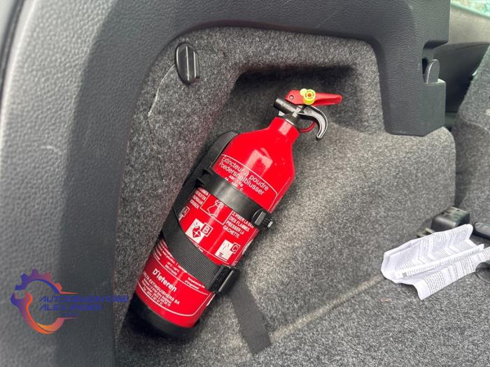 Volkswagen Polo V 1.6 TDI 16V 90 Sloopvoertuig (2012, Zwart)