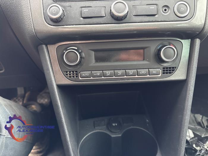 Volkswagen Polo V 1.6 TDI 16V 90 Sloopvoertuig (2012, Zwart)