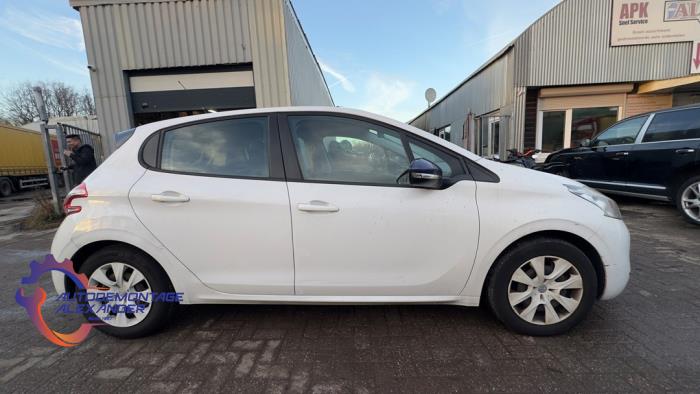 Peugeot 208 I 1.0 Vti 12V PureTech Sloopvoertuig (2014, Wit)
