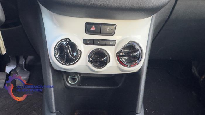 Peugeot 208 I 1.0 Vti 12V PureTech Sloopvoertuig (2014, Wit)